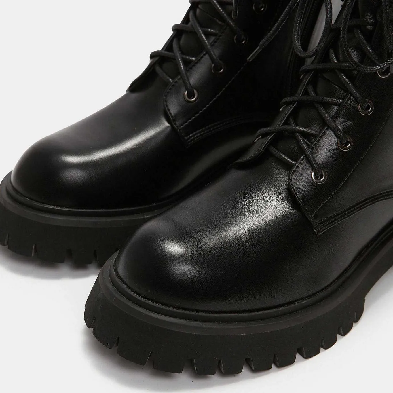 KOI footwear Anchor Black Military Lace Up Boots<Women'S The Military Boot
