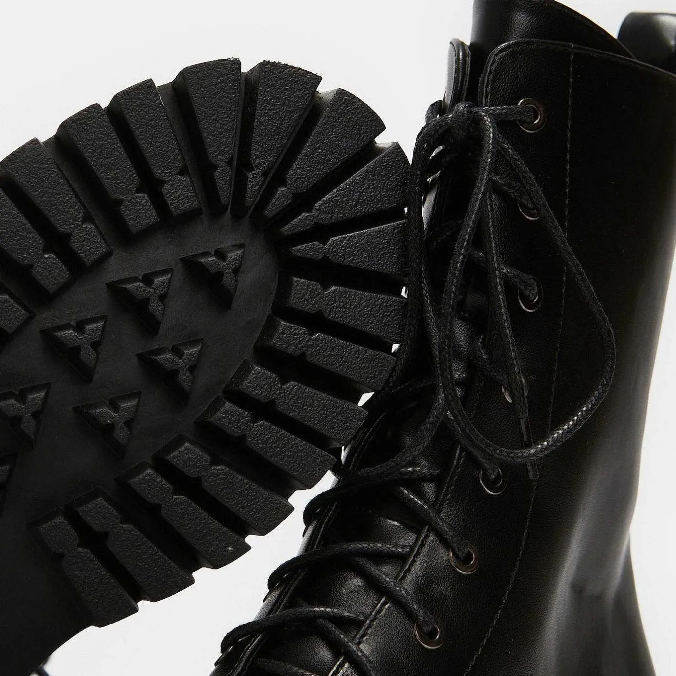 KOI footwear Anchor Black Military Lace Up Boots<Women'S The Military Boot