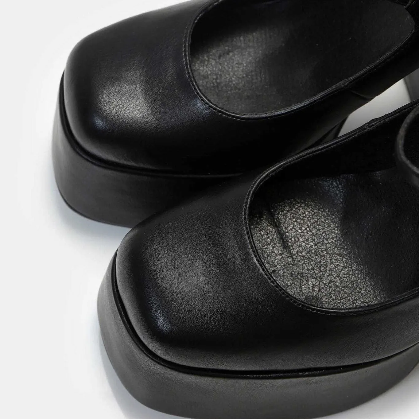 KOI footwear Darkbloom Black Platform Heels<Women'S Heeled Mary Janes