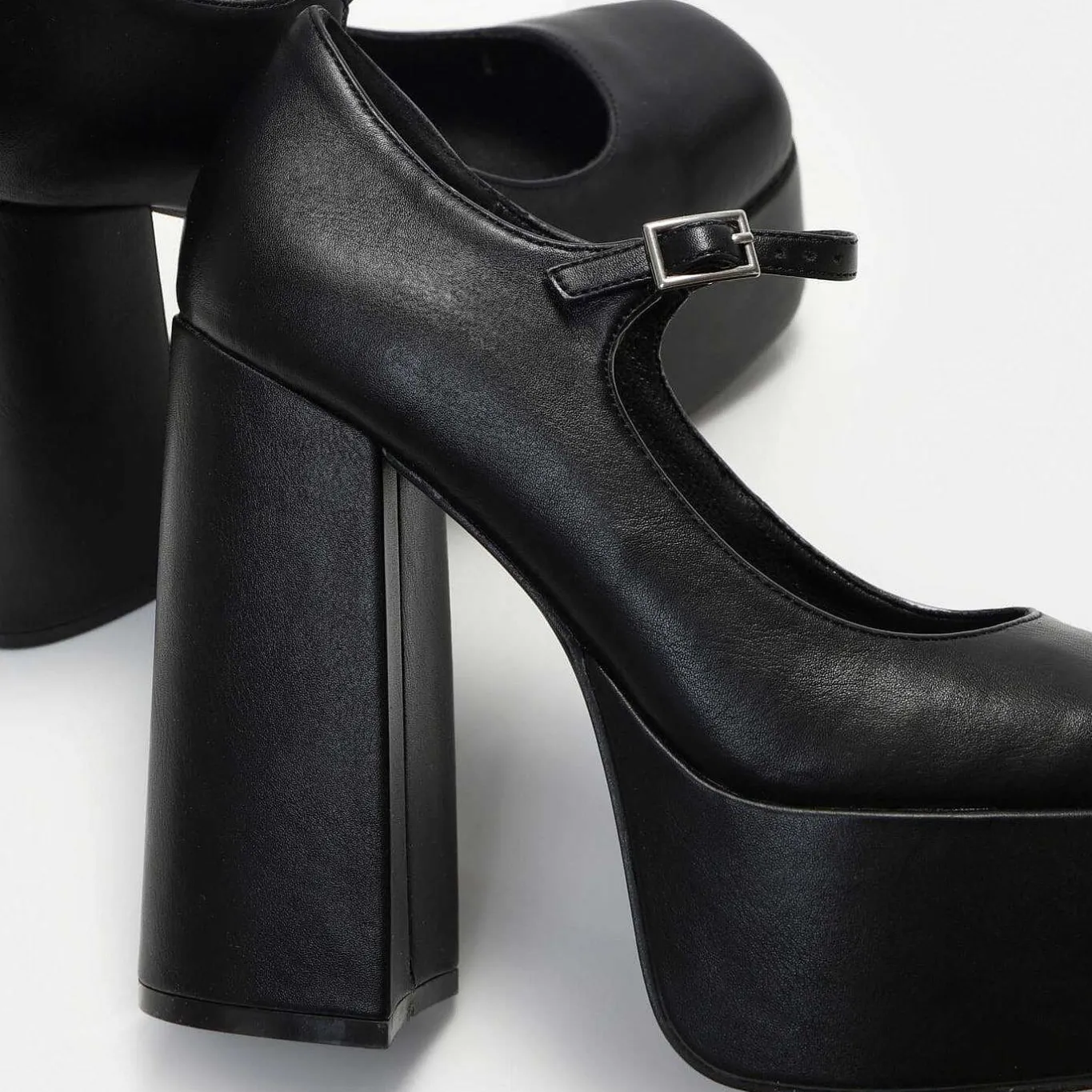 KOI footwear Darkbloom Black Platform Heels<Women'S Heeled Mary Janes