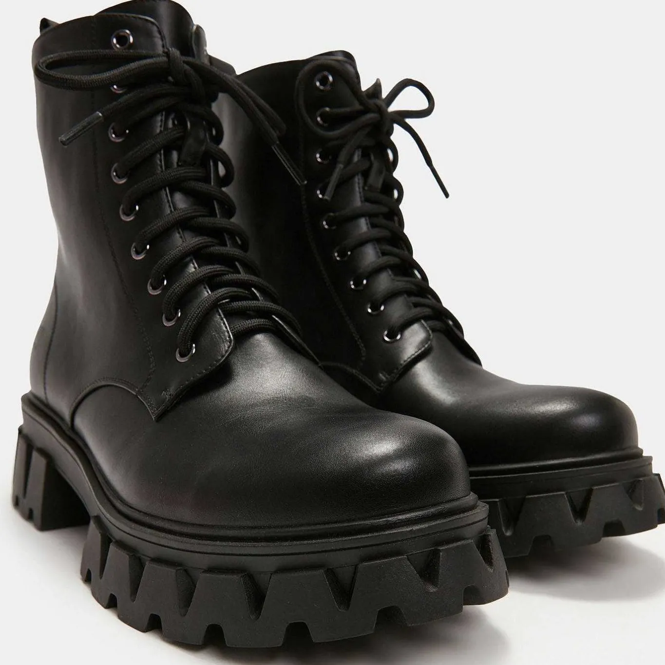 KOI footwear Muted Shadow Men'S Lace Up Boots<Men'S The Military Boot