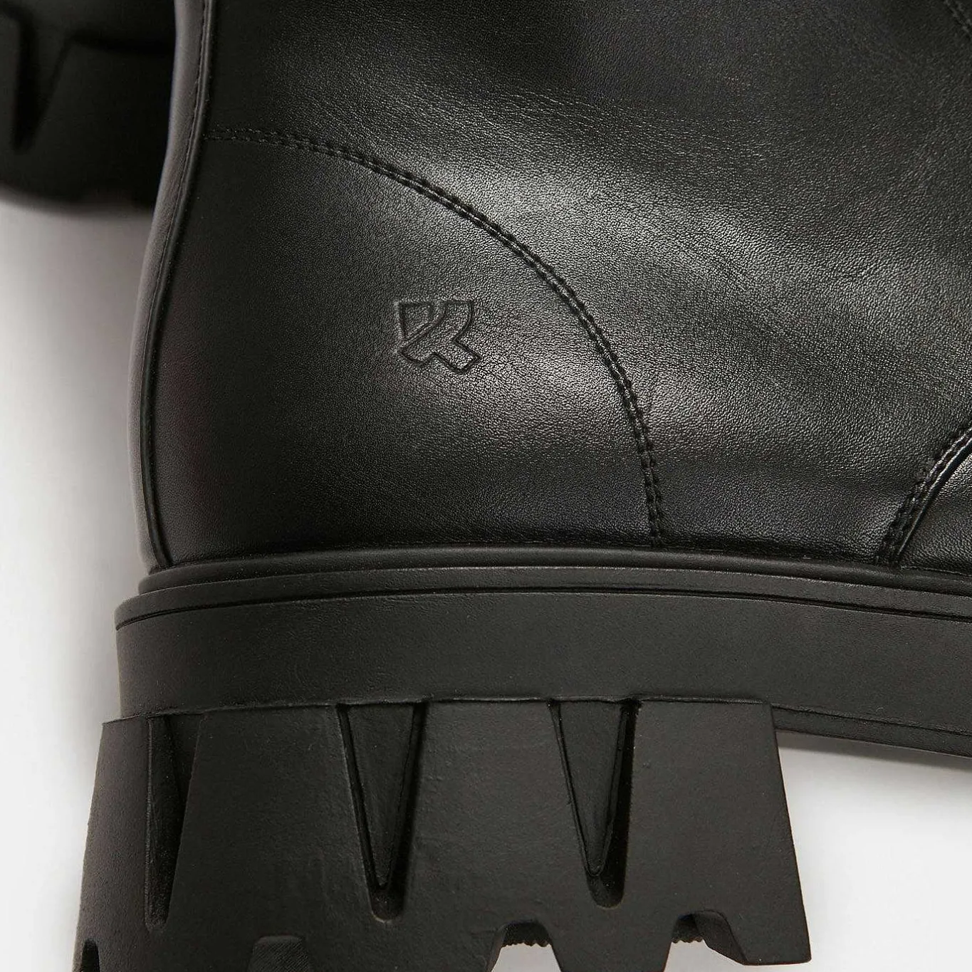 KOI footwear Muted Shadow Men'S Lace Up Boots<Men'S The Military Boot