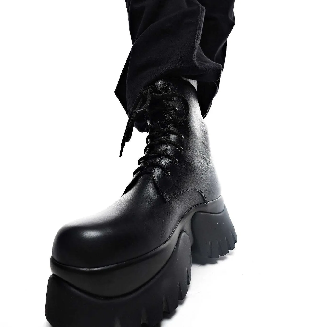 KOI footwear Rancor Vilun Black Lace Up Boots<Women'S Ankle Boots