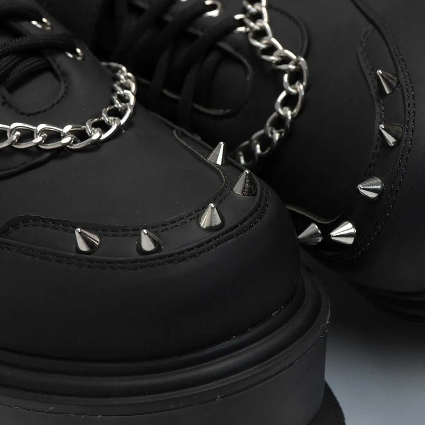 KOI footwear Retrograde Rebel Men'S Black Platform Shoes<Men'S Lace Up