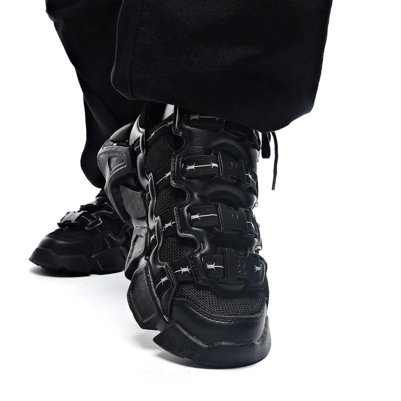 KOI footwear The Beast Men'S Black Wire Trainers<Men'S Black Trainers